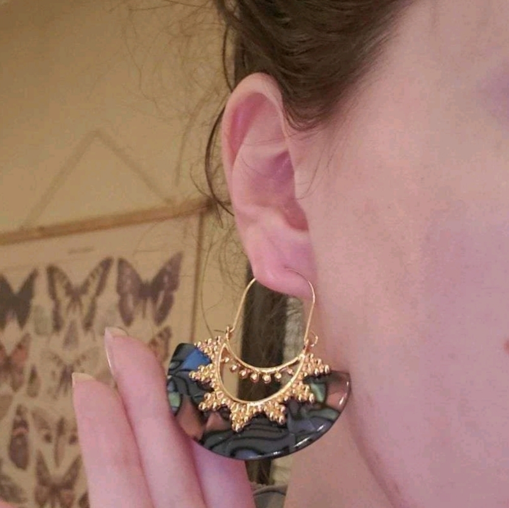 Boho Gold & Abalone abstract shell Fan hoop drop beach earrings 2/$30 - Picture 8 of 11